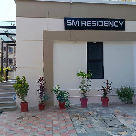 Hotel Sm Residency Bhubaneswar Esterno foto